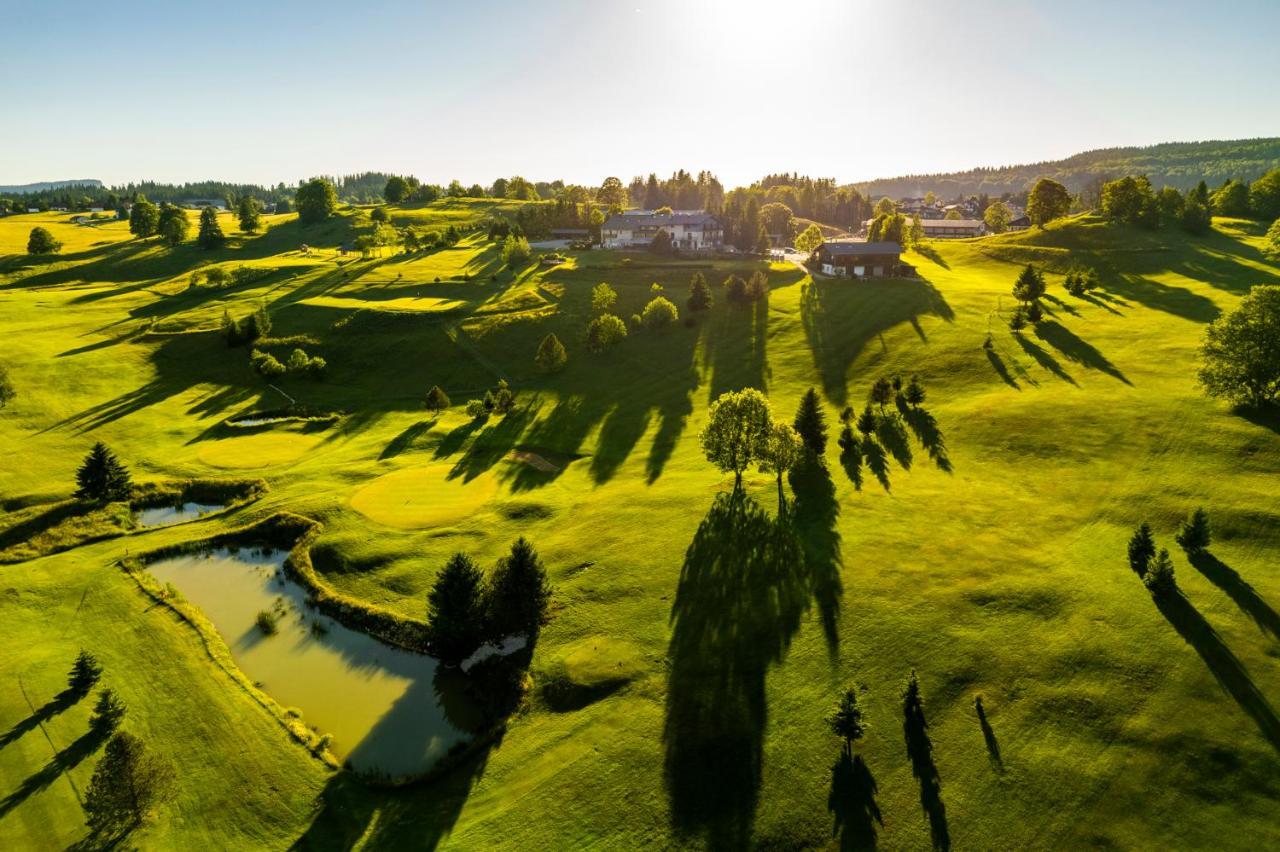 Domaine Du Mont-Saint-Jean Hotel Les Rousses Bagian luar foto