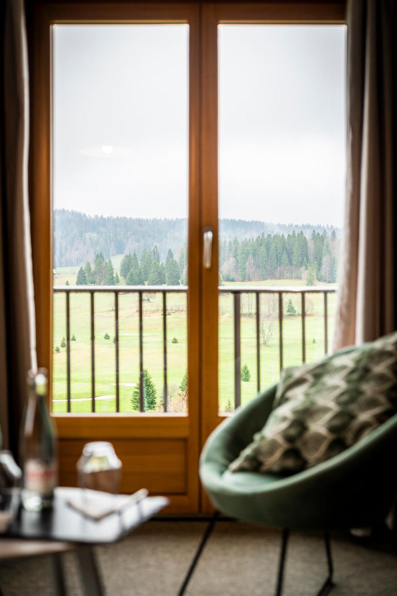 Domaine Du Mont-Saint-Jean Hotel Les Rousses Bagian luar foto